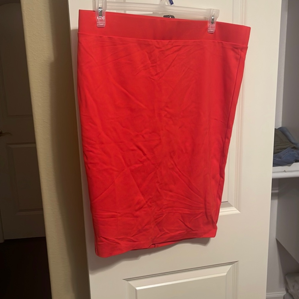 Torrids red skirt